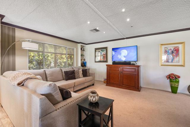 Image 15 of 42 For 206 Marisma Way