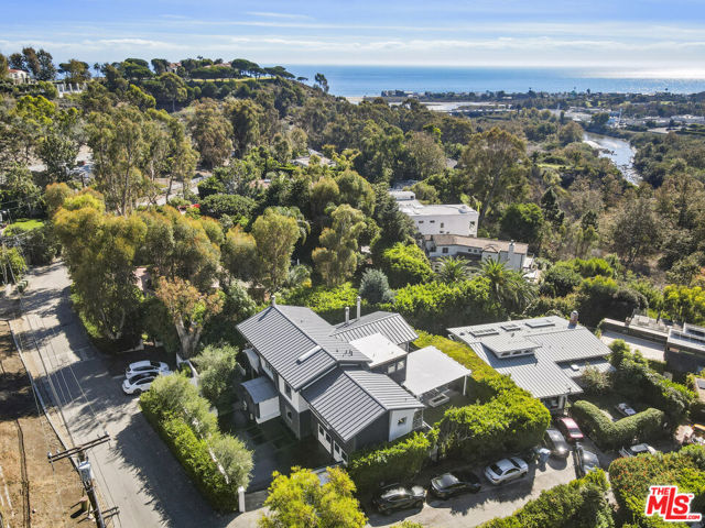 Drew Fenton | 3631 SERRA Road Malibu CA | MLS: 7403357 Drew Fenton | 3631 SERRA Road Malibu CA | MLS: 7403357