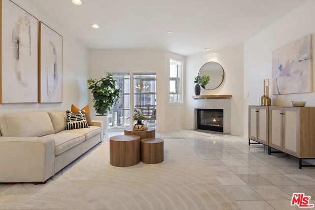 171 N Church Lane, Los Angeles CA: https://media.crmls.org/mediaz/fe3f1d13-920c-46a0-9c94-84fa0e95c057.jpg