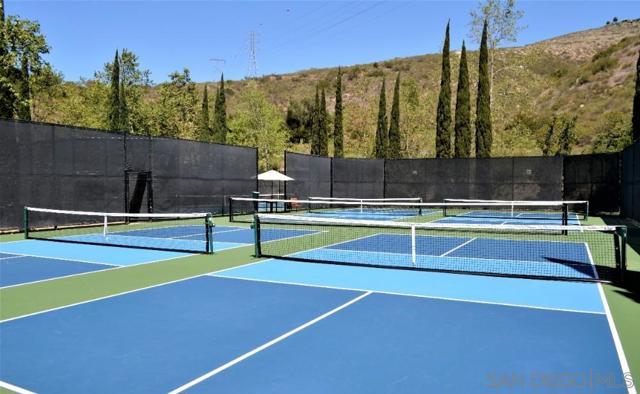 8018 La Milla, Rancho Santa Fe CA: https://media.crmls.org/mediaz/fe3f7066-b29d-4b8c-8562-55e9d4aea15c.jpg