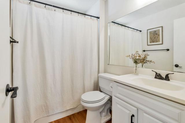 674 Galleon Court, San Jose CA: https://media.crmls.org/mediaz/fe3f7554-44be-47c1-934d-880c40646a79.jpg