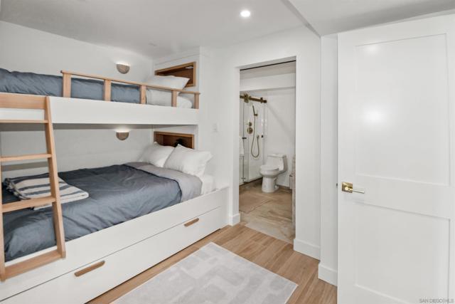 1830 Avenida Del Mundo, Coronado CA: https://media.crmls.org/mediaz/fe40103f-83e5-4c96-ad13-dde7320ccaac.jpg