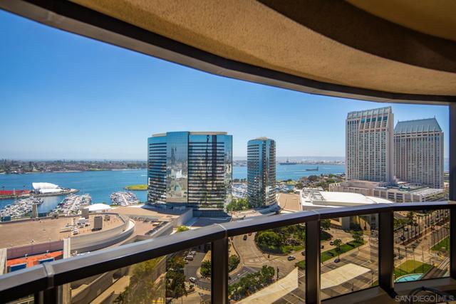 Image 6 of 51 For 100 Harbor Dr  2205
