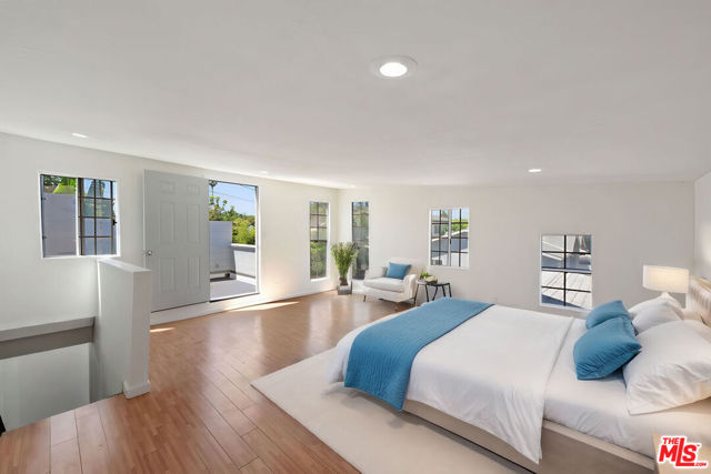 2926 S West View Street, Los Angeles CA: https://media.crmls.org/mediaz/fe4053d4-f165-4987-be18-b79feb2b7aed.jpg