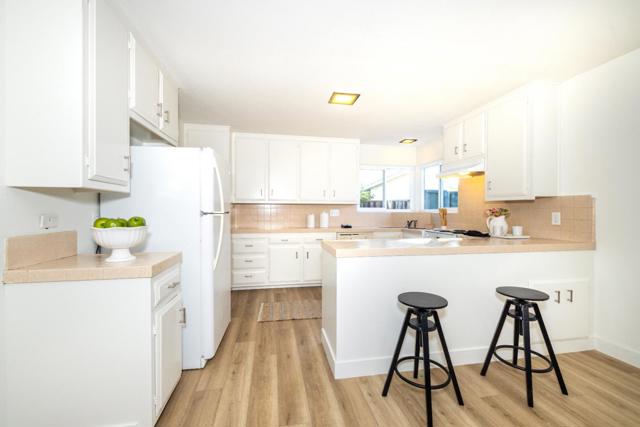 41484150 Byron Street, Palo Alto CA: https://media.crmls.org/mediaz/fe408c92-aa3e-40a1-8885-306301e6a7c5.jpg