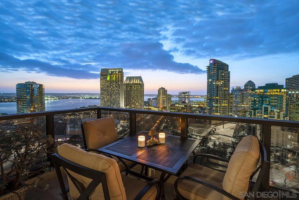 100 Harbor Drive #2404