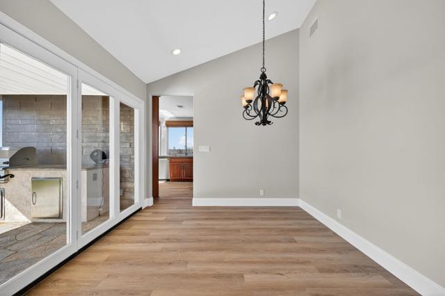 Detail Gallery Image 10 of 39 For 418 Santa Dominga, Solana Beach,  CA 92075 - 4 Beds | 2 Baths