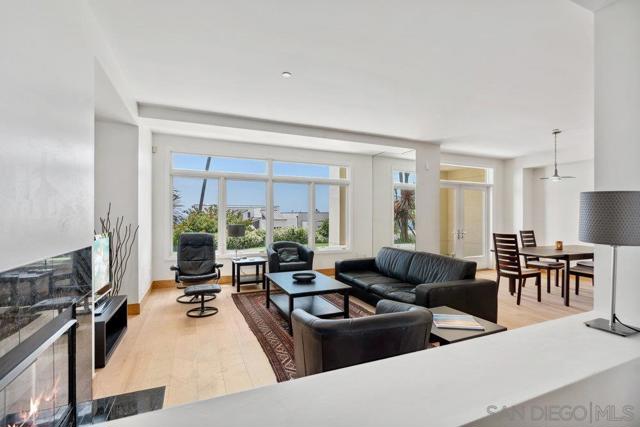 5420 La jolla Blvd., La Jolla CA: https://media.crmls.org/mediaz/fe421fc6-2dbd-447c-9a8c-5b1c3ca3197b.jpg