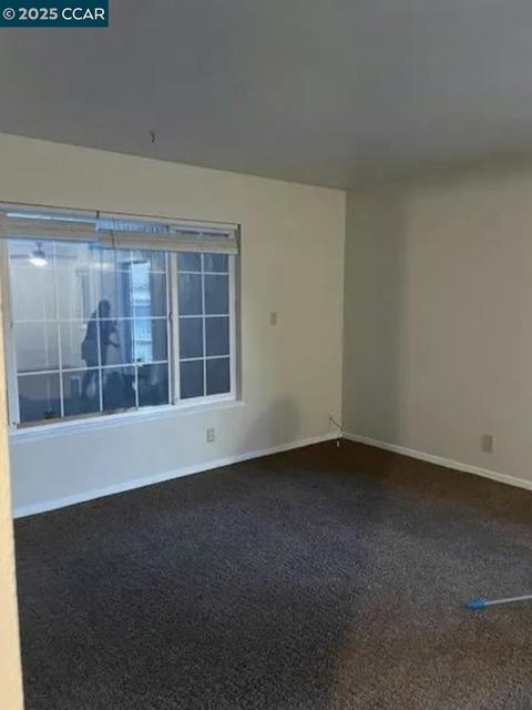 Image 11 of 26 For 218 K St  