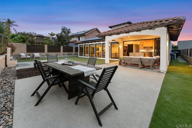 5186 Maynard Street, San Diego CA: https://media.crmls.org/mediaz/fe42ab44-bf2e-49c3-b550-6bae170e7c60.jpg