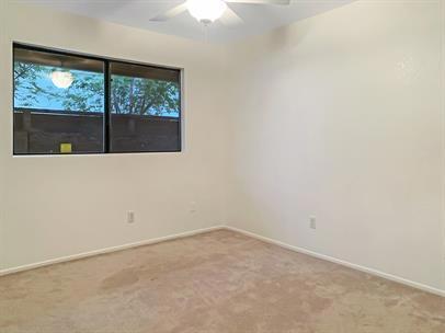 53085 Avenida Obregon, La Quinta CA: https://media.crmls.org/mediaz/fe42d8d5-3b4e-4c1a-b83f-4d06d87f1953.jpg
