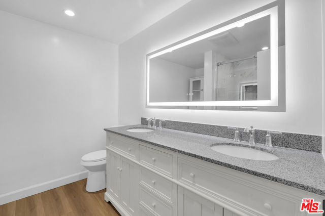 7949 Selma Avenue, West Hollywood CA: https://media.crmls.org/mediaz/fe42e4bb-244a-4cfd-b966-75c6f51c38f3.jpg