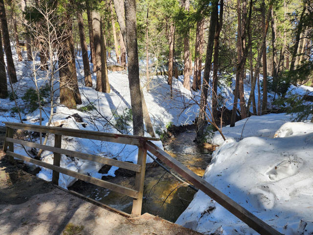710 Blue Jay Canyon Road, Lake Arrowhead CA: https://media.crmls.org/mediaz/fe433b41-5a8e-4bf2-b6d4-0858e010a7a0.jpg