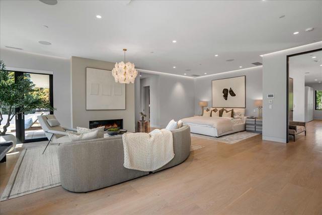 88 Tuscaloosa Avenue, Atherton CA: https://media.crmls.org/mediaz/fe439ab2-76ab-4691-8439-1dc7e28ca464.jpg