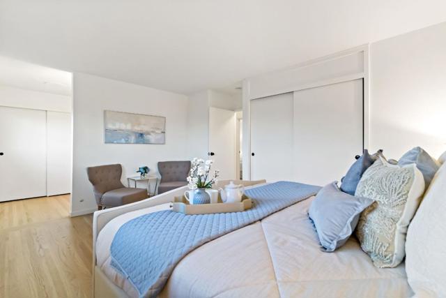 3848 Vineyard Drive, Redwood City CA: https://media.crmls.org/mediaz/fe4554d2-21f1-4d58-ba67-82e1178ac2fb.jpg