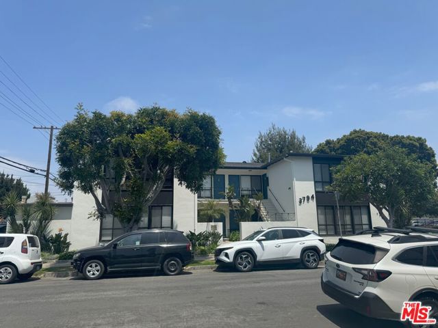 3794 Rosewood Avenue, Los Angeles, California 90066, ,Multi-Family,For Sale,Rosewood,24403535