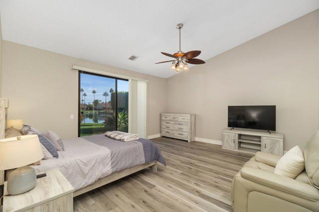 10321 Sunningdale Drive, Rancho Mirage CA: https://media.crmls.org/mediaz/fe45d741-fd88-4310-a86e-a92309b8d2d3.jpg
