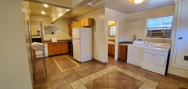 59 S 11th Street, San Jose CA: https://media.crmls.org/mediaz/fe45ee41-6921-45ec-9382-3562d5724d03.jpg