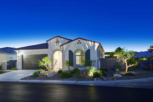 33 Magnum, Rancho Mirage, CA 92270