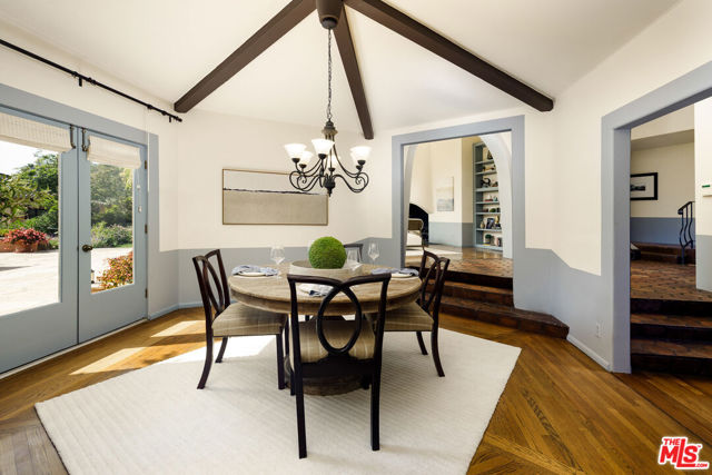 4490 Via Alegre, Santa Barbara CA: https://media.crmls.org/mediaz/fe46c555-53c7-46ae-90b2-f1c098fe7118.jpg