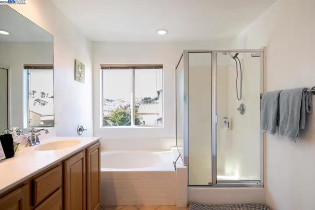 50289 San Capistrano Drive, Coachella CA: https://media.crmls.org/mediaz/fe46fa67-1b64-450c-ad66-bec8d638a389.jpg