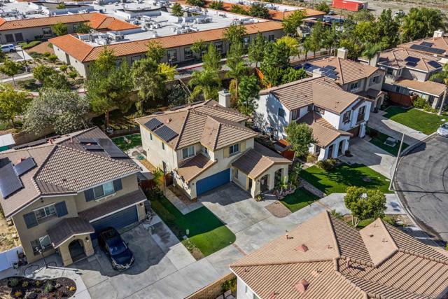 40661 Cartier St, Murrieta CA: https://media.crmls.org/mediaz/fe47269d-611d-4933-a200-35432bdaab83.jpg