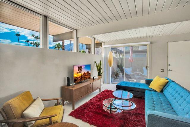 1111 E Palm Canyon Drive, Palm Springs CA: https://media.crmls.org/mediaz/fe488345-f061-43c0-826b-7d5438650e75.jpg
