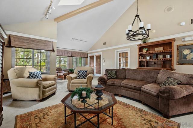 15048 Avenida Venusto, San Diego CA: https://media.crmls.org/mediaz/fe4b8c35-8772-4996-a776-bbcdc677222b.jpg