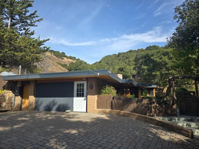9 STORY ROAD, Carmel Valley CA: https://media.crmls.org/mediaz/fe4c3f26-49e1-4992-bc84-8d7090133b6b.jpg