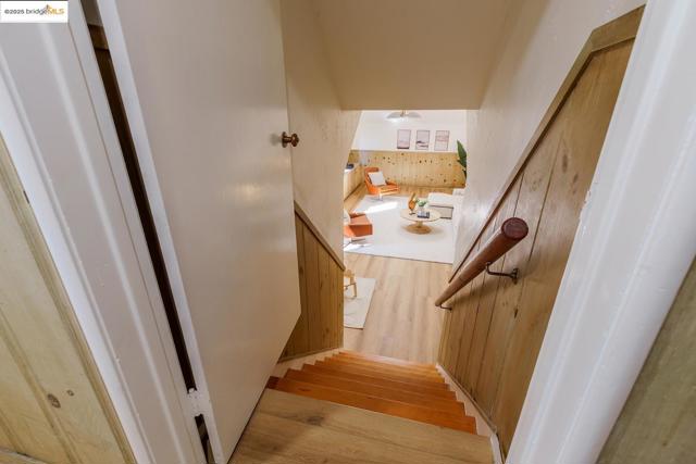 4191 Fruitvale, Oakland CA: https://media.crmls.org/mediaz/fe4e74df-3f48-4052-a3fa-edf801c8c9cd.jpg