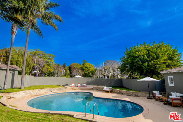 Drew Fenton | 157 N Woodburn Drive Los Angeles CA | MLS: 7226976
