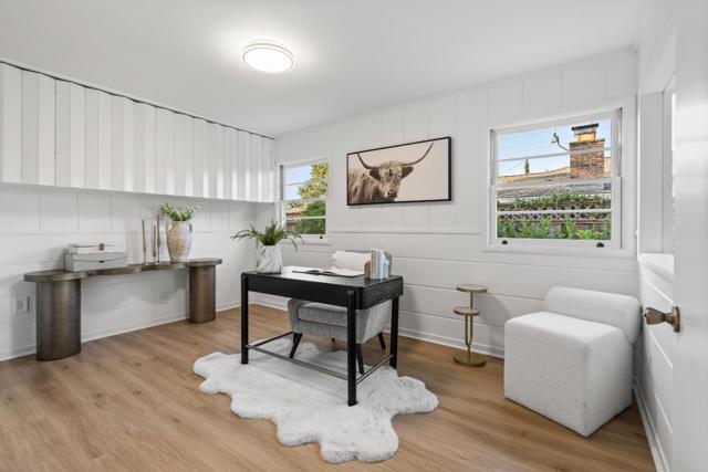 332 Camino Al Lago, Menlo Park CA: https://media.crmls.org/mediaz/fe4f814d-fd9f-40bf-90f8-17dc1d9d67f0.jpg