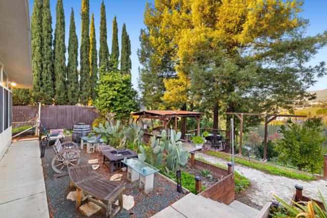 44500 Parkmeadow Drive, Fremont CA: https://media.crmls.org/mediaz/fe50d2cb-3b9b-47a4-9b83-7909804c9809.jpg