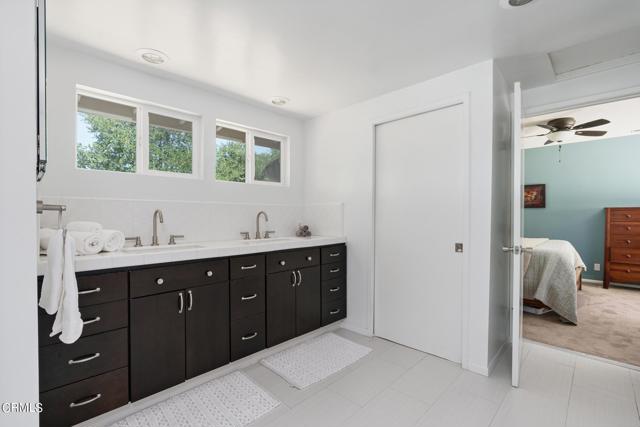 Detail Gallery Image 27 of 51 For 5205 Lubao Ave, Woodland Hills,  CA 91364 - 3 Beds | 2/1 Baths