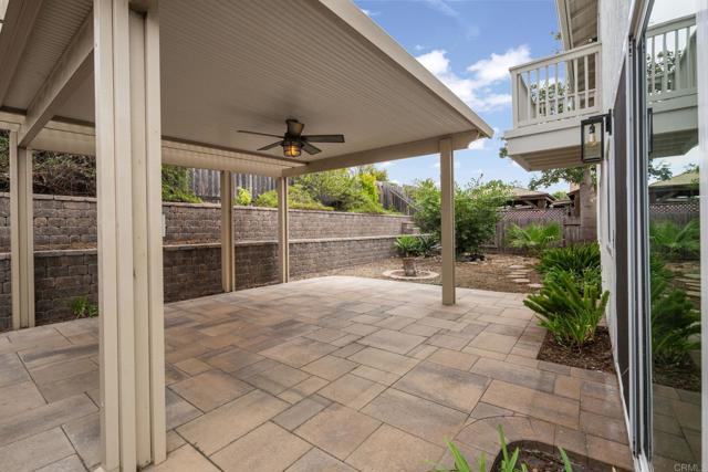 8324 Calle Calzada, San Diego CA: https://media.crmls.org/mediaz/fe52ea18-571c-4a54-abd0-6d511c6c2bf2.jpg