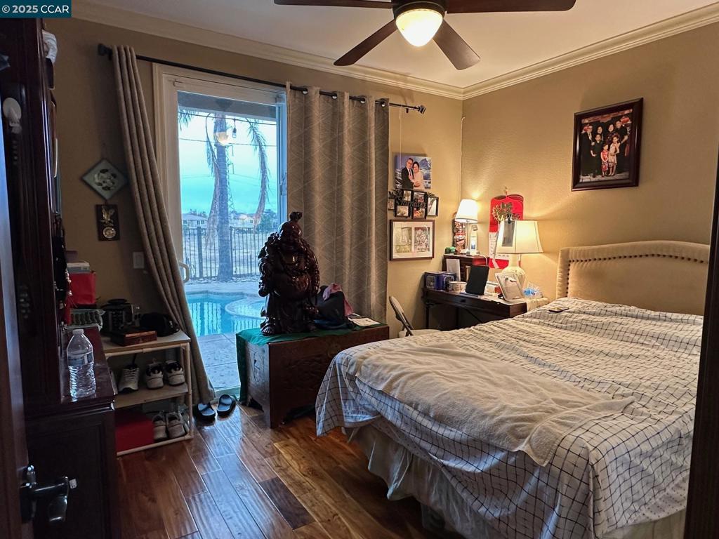 https://media.crmls.org/mediaz/fe5442d2-9a0c-4a87-b7c4-309a7a466fe1.jpg?preset=X-Large