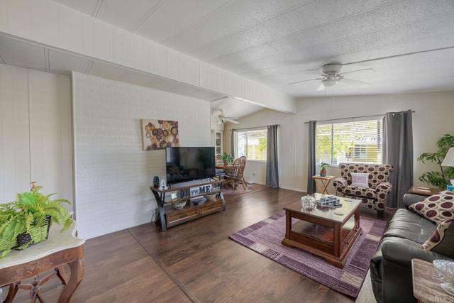 Detail Gallery Image 12 of 34 For 18218 Paradise Mountain Rd Spc 121 #LOT 121,  Valley Center,  CA 92082 - 2 Beds | 2 Baths