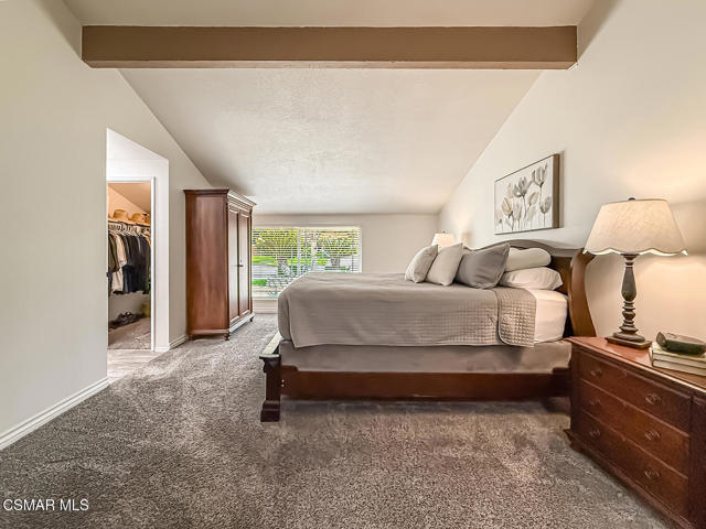 2439 N Lita Place, Simi Valley CA: https://media.crmls.org/mediaz/fe567998-8a76-47ae-a212-222a216ab5e3.jpg