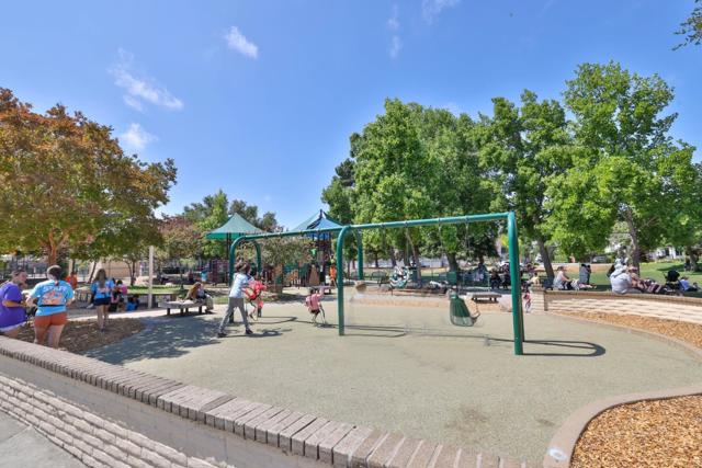 1621 Brittan Avenue, San Carlos CA: https://media.crmls.org/mediaz/fe5768f0-e792-4c95-a5cc-cd7aab4d054c.jpg