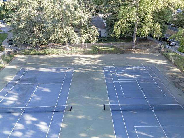 Image 46 of 56 For 314 Elmhurst Cir