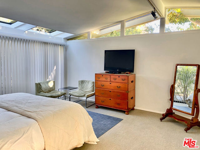 Drew Fenton | 30611 Las Estrellas Drive Malibu CA | MLS: 7274899