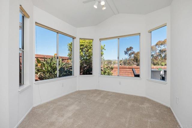 Detail Gallery Image 14 of 49 For 7104 Lantana, Carlsbad,  CA 92011 - 3 Beds | 2 Baths