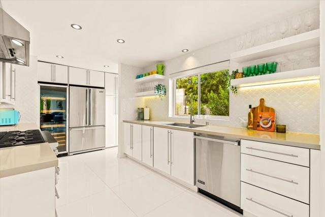2331 N Cardillo Avenue, Palm Springs, CA 92262