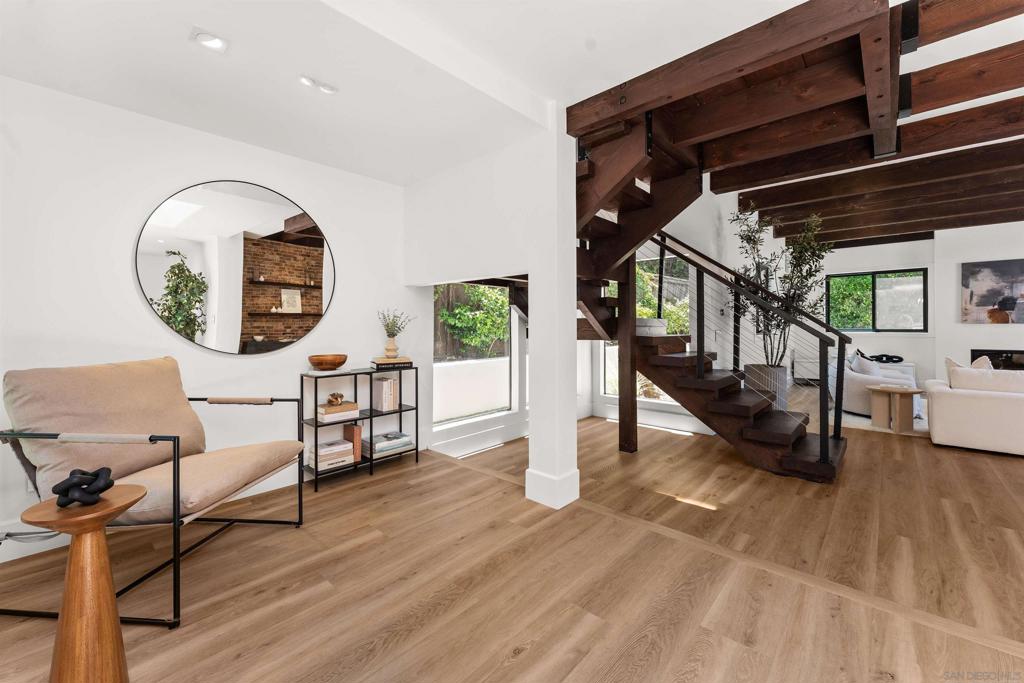 2451 Malibu Way - photo 9