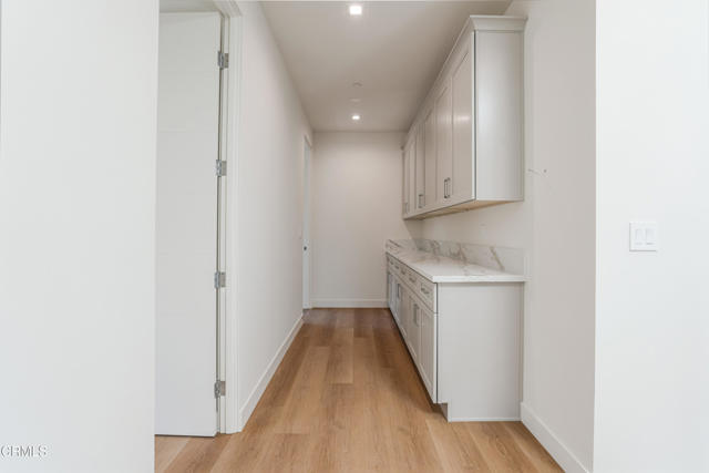 Detail Gallery Image 43 of 68 For 2821 Los Robles Rd, Thousand Oaks,  CA 91362 - 3 Beds | 2/1 Baths