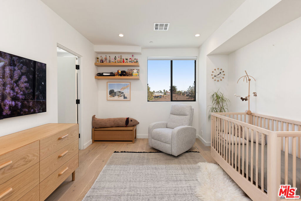 MLS #25572647 img 13