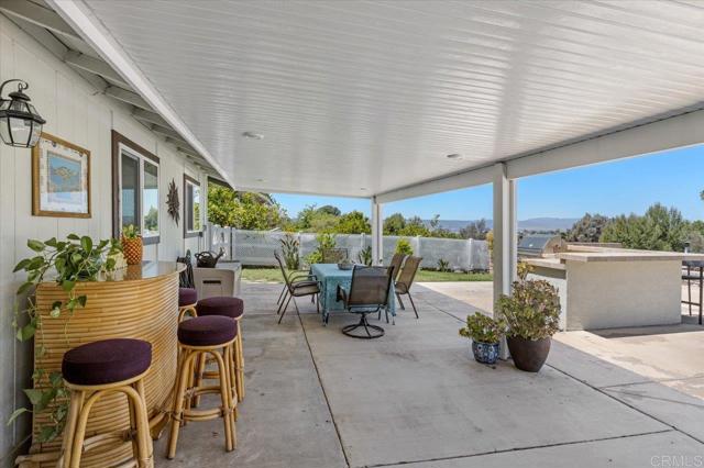 31158 Del Rey Road, Temecula CA: https://media.crmls.org/mediaz/fe5d6db2-df7a-4dbc-a0ac-0b4b7d374808.jpg