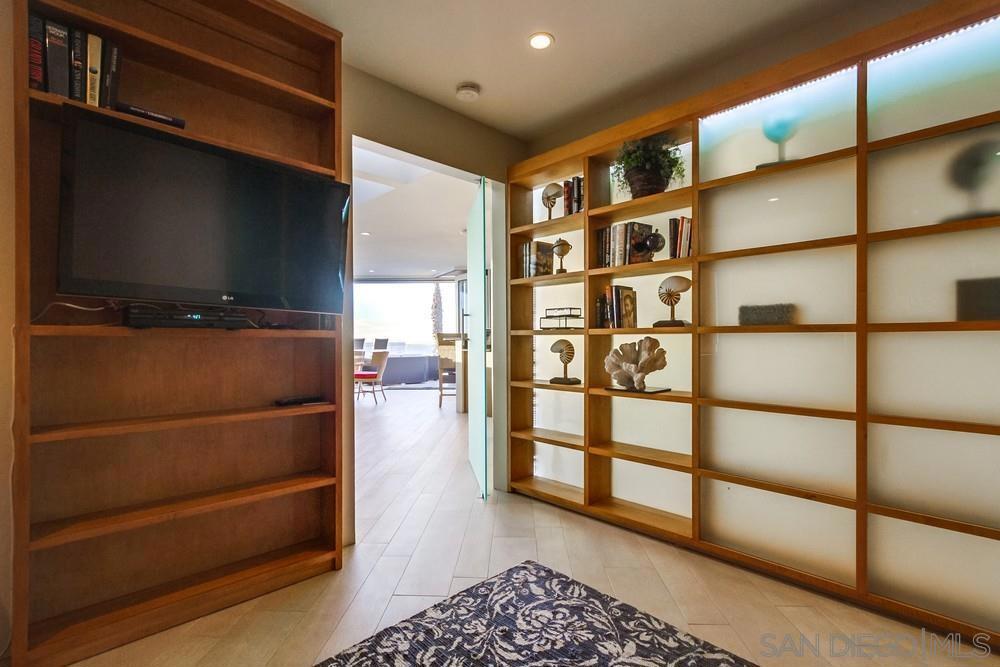 MLS #250032146SD img 30