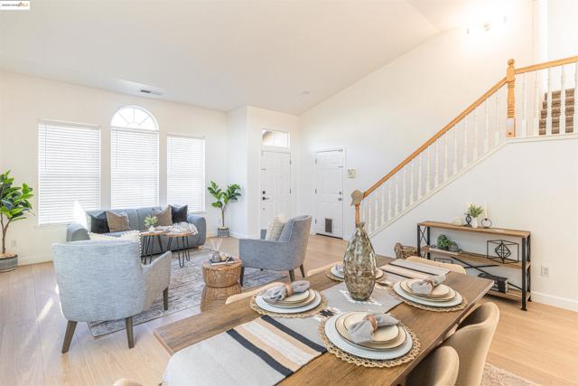 5425 Spur St, Riverbank CA: https://media.crmls.org/mediaz/fe5fcc54-e5a1-402c-84c3-f4d54a3e7a1a.jpg