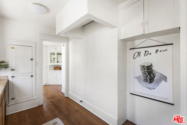 3865 Brunswick Avenue, Los Angeles CA: https://media.crmls.org/mediaz/fe606bb6-8e7d-4368-b2a6-0305a501debe.jpg